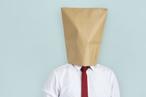 Fobia social ou timidez? Entenda o que são e como superá-las!